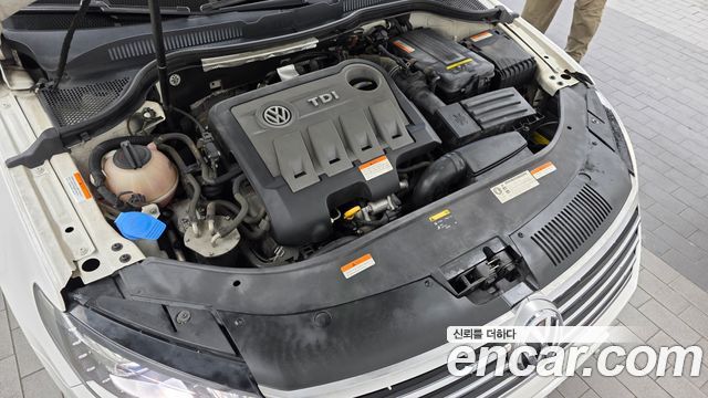 Volkswagen CC 2.0 TDI BlueMotion 2014 — фото 6