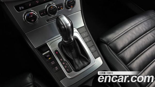 Volkswagen CC 2.0 TDI BlueMotion 2014 — фото 9