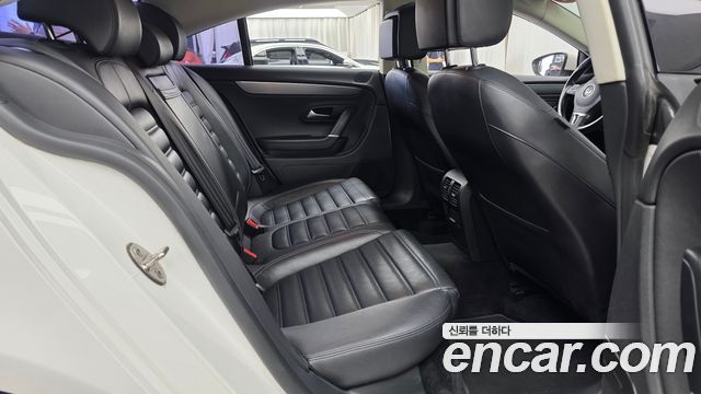 Volkswagen CC 2.0 TDI BlueMotion 2014 — фото 12