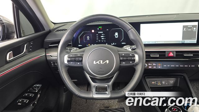 Kia K5 (III) 1.6 Turbo Noblesse 2026 — фото 13