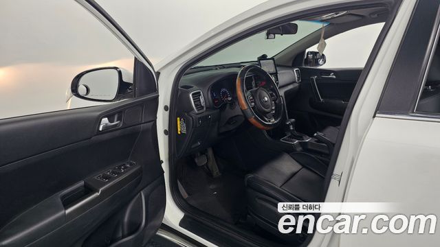 Kia Sportage (IV) Diesel 1.7 2WD Trendy 2018 — фото 10