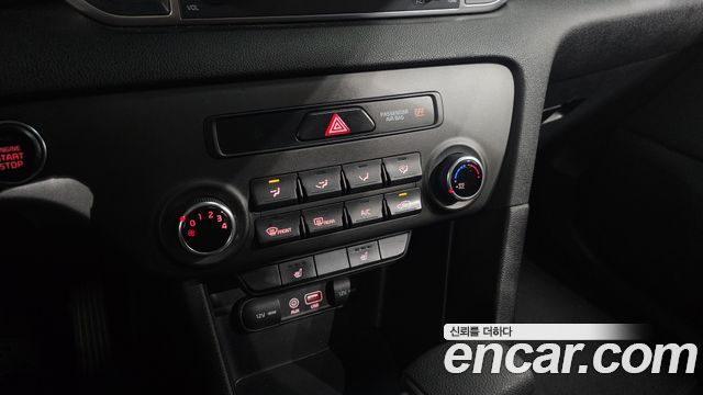 Kia Sportage (IV) Diesel 1.7 2WD Trendy 2018 — фото 18
