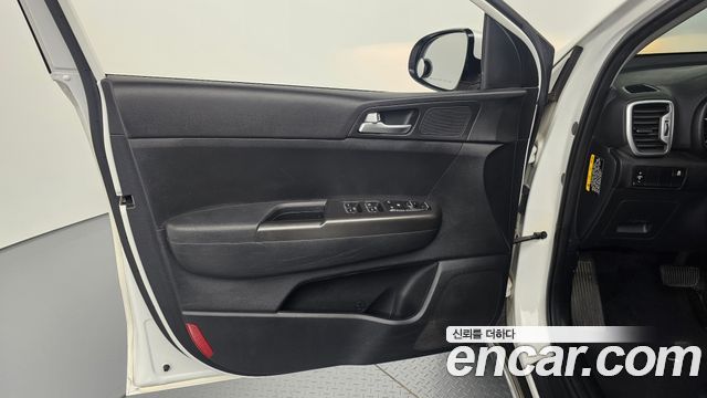 Kia Sportage (IV) Diesel 1.7 2WD Trendy 2018 — фото 24
