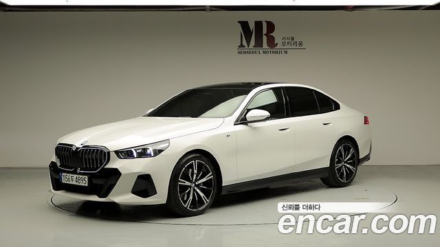 BMW 5 Series (G60) 530i xDrive M Sport