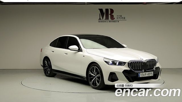 BMW 5 Series (G60) 530i xDrive M Sport 2025 — фото 2