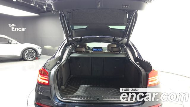 BMW X4 (F26) M40i 2016 — фото 27
