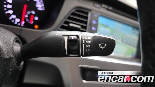 Hyundai Sonata (LF) 2.0 Turbo Smart 2016 — фото 16