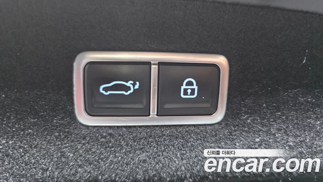 Genesis G90 (RS4) Gasoline 3.5 Turbo AWD 2023 — фото 17