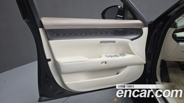 Genesis G90 (RS4) Gasoline 3.5 Turbo AWD 2023 — фото 24