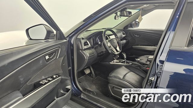 KG Mobility (SsangYong) Tivoli Diesel LX 2WD 2016 — фото 10