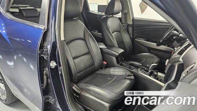 KG Mobility (SsangYong) Tivoli Diesel LX 2WD 2016 — фото 12
