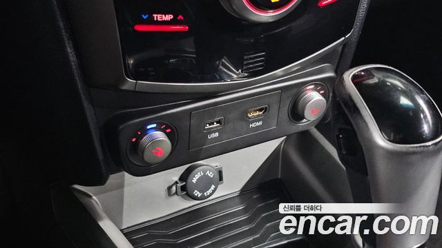 KG Mobility (SsangYong) Tivoli Diesel LX 2WD 2016 — фото 18