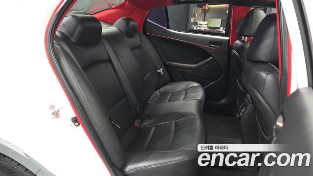 Kia K5 LPI Luxury 2014 — фото 12