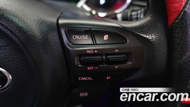 Kia K5 LPI Luxury 2014 — фото 20