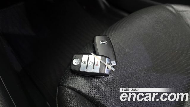 Kia K5 LPI Luxury 2014 — фото 31