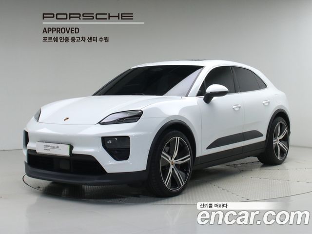 Porsche Macan EV 4S