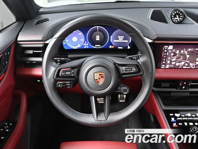 Porsche Macan EV 4S 2025 — фото 17
