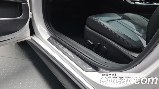 Hyundai Sonata (DN8) 2.0 LPG(rental car) Premium 2023 — фото 15
