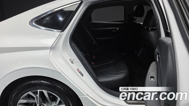Hyundai Sonata (DN8) 2.0 LPG(rental car) Premium 2023 — фото 16