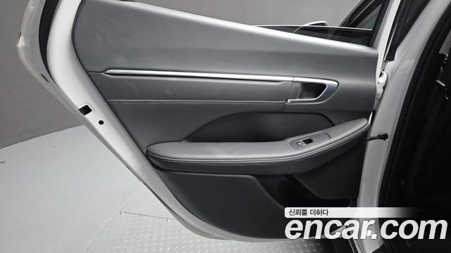 Hyundai Sonata (DN8) 2.0 LPG(rental car) Premium 2023 — фото 31