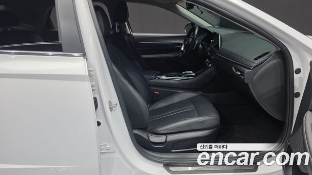 Hyundai Sonata (DN8) 2.0 LPG(rental car) Premium 2023 — фото 32