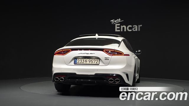 Kia Stinger 3.3 Turbo AWD GT 2020 — фото 4
