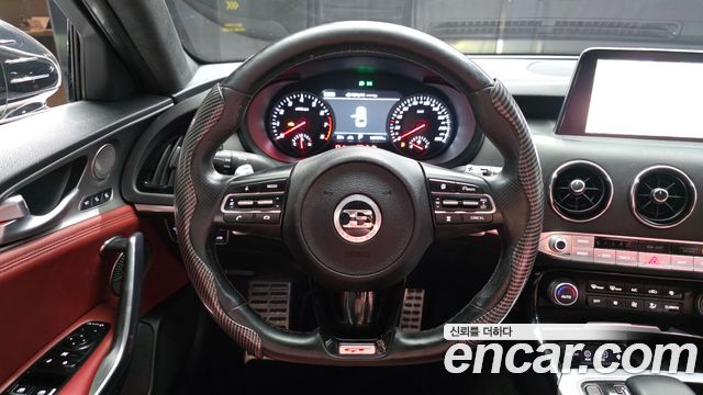 Kia Stinger 3.3 Turbo AWD GT 2020 — фото 13