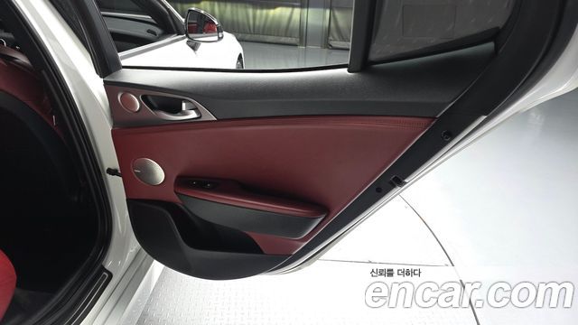 Kia Stinger 3.3 Turbo AWD GT 2020 — фото 25