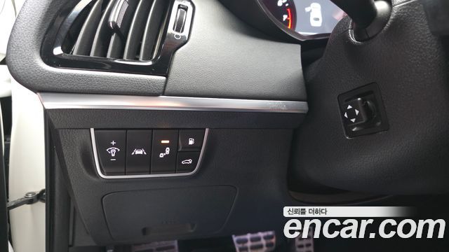 Kia Stinger 3.3 Turbo AWD GT 2020 — фото 30