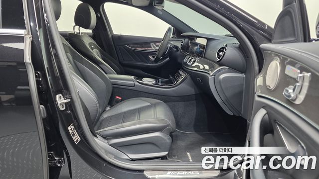 Mercedes-Benz E-Class (W213) E53 AMG 4MATIC+ 2021 — фото 11