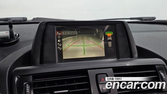 BMW 1 Series (F20) 118d Urban Pack1 5Dr 2014 — фото 17