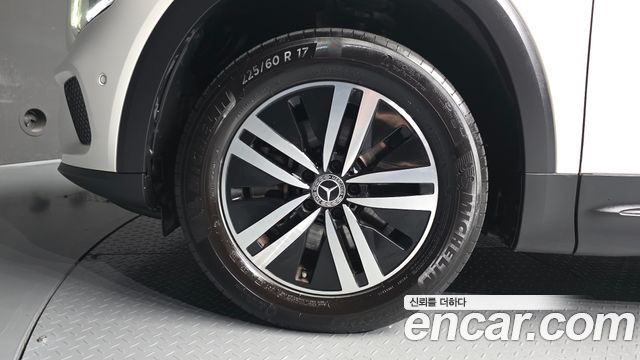 Mercedes-Benz GLB-Class (X247) GLB200 d 2021 — фото 5