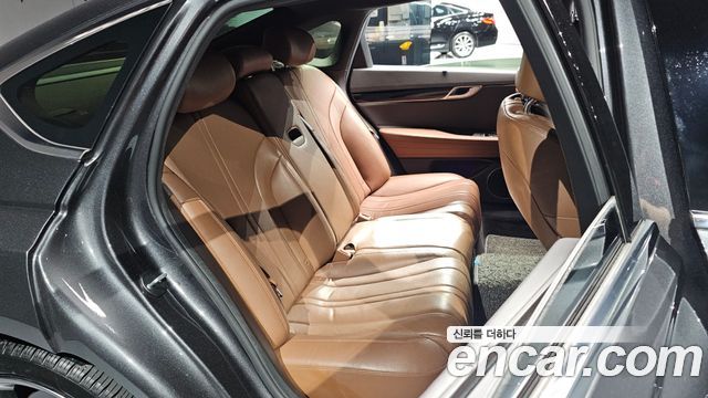 Genesis G80 (RG3) Gasoline 3.5 Turbo 2WD 2021 — фото 11