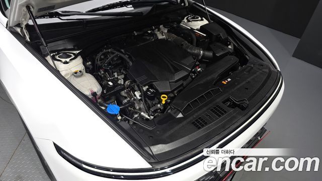 Hyundai Grandeur (GN7) 3.5 LPG 2WD (Taxi) Deluxe 2023 — фото 6