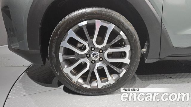 KG Mobility (SsangYong) Torres Gasoline 1.5 2WD T7 2023 — фото 5