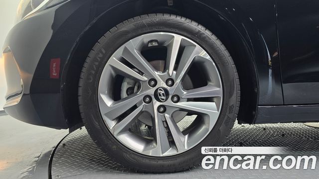 Hyundai Avante (AD) 1.6 GDI Value Plus 2018 — фото 5
