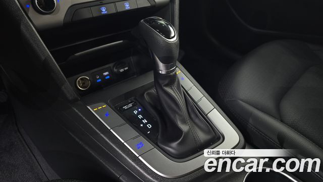 Hyundai Avante (AD) 1.6 GDI Value Plus 2018 — фото 9