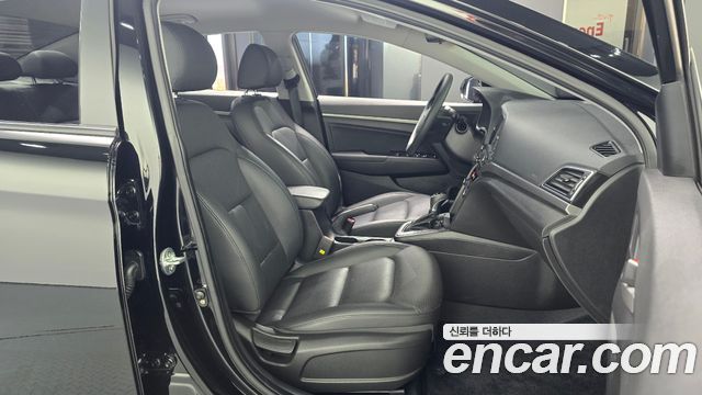 Hyundai Avante (AD) 1.6 GDI Value Plus 2018 — фото 10