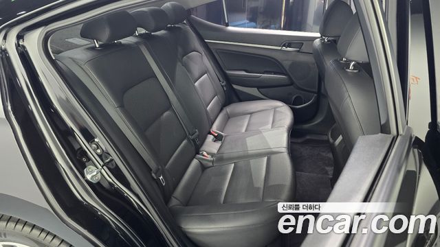 Hyundai Avante (AD) 1.6 GDI Value Plus 2018 — фото 26