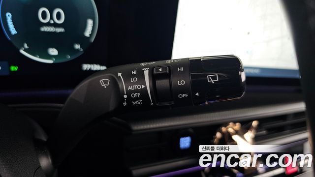 Hyundai Santa Fe (MX5) HEV 1.6 4WD Calligraphy 2024 — фото 32