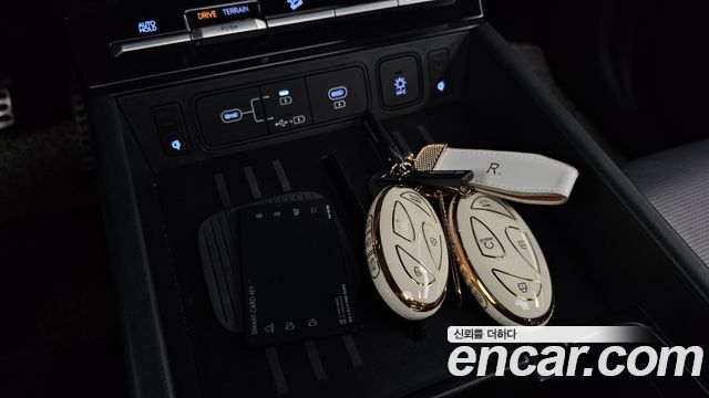 Hyundai Santa Fe (MX5) HEV 1.6 4WD Calligraphy 2024 — фото 39