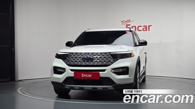 Ford Explorer (VI) 2.3 LimIted 4WD 2022 — фото 3