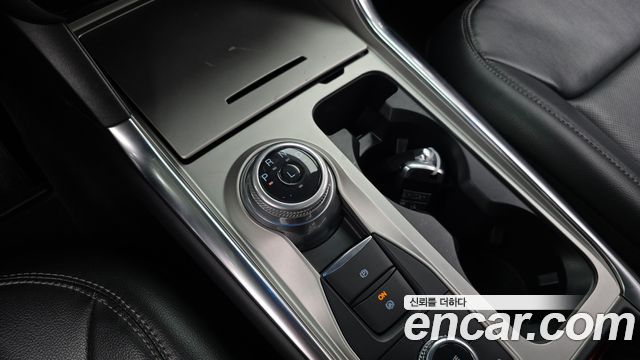 Ford Explorer (VI) 2.3 LimIted 4WD 2022 — фото 9
