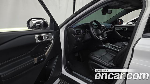 Ford Explorer (VI) 2.3 LimIted 4WD 2022 — фото 10
