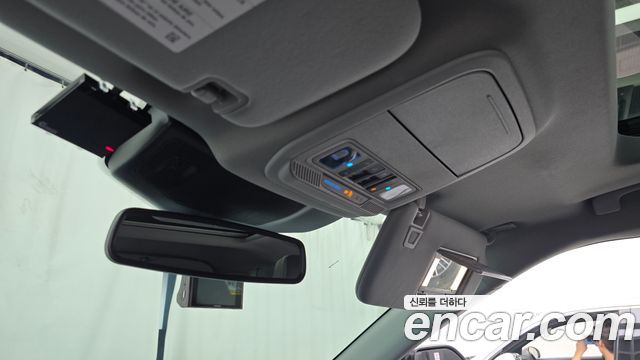 Ford Explorer (VI) 2.3 LimIted 4WD 2022 — фото 20