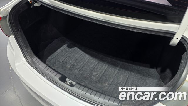 Hyundai Avante (AD) 1.6 GDI Value Plus 2018 — фото 18