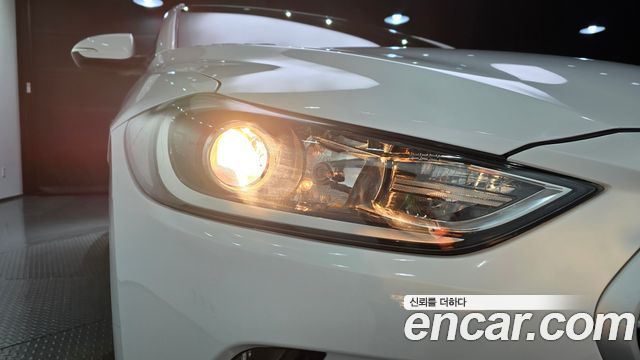Hyundai Avante (AD) 1.6 GDI Value Plus 2018 — фото 22