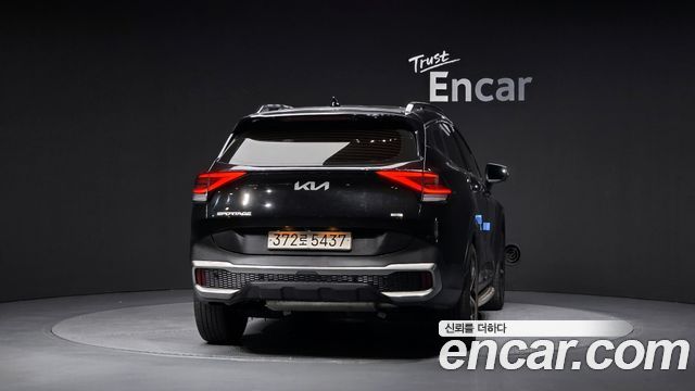 Kia Sportage Hybrid (V) Signature Gravity 2WD 2023 — фото 4