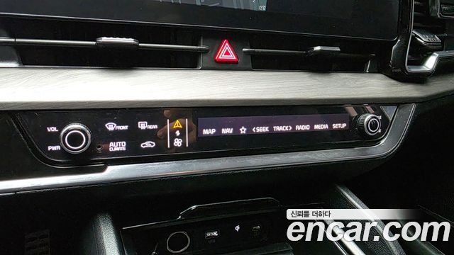 Kia Sportage Hybrid (V) Signature Gravity 2WD 2023 — фото 19