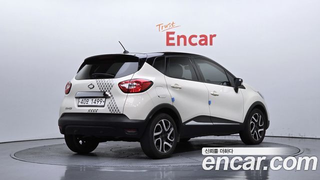 Renault Korea QM3 RE 2015 — фото 2